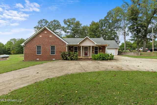 $230,000 | 121 County Road 263, Saltillo, MS 38866