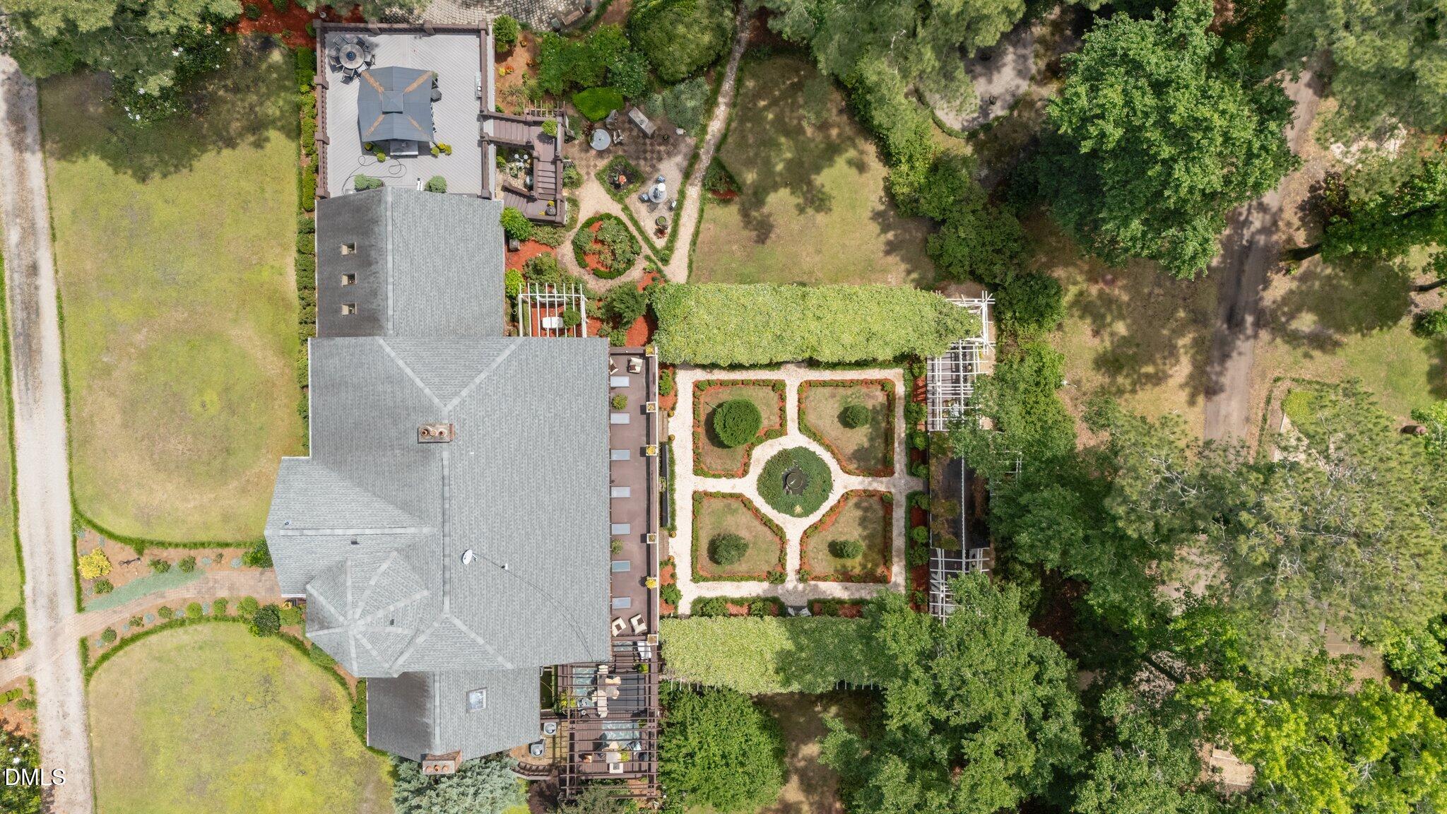 768 Bethesda Church Road Orrum, NC 28369 - Photo 8 of 91 9-web-or-mls-DJI_20250509124246_0028_D