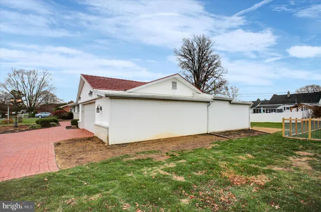 $309,000 | 158 Colonial Drive, Chambersburg, PA 17202