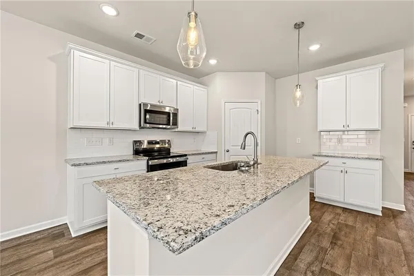 $319,990 | 5308 Magnolia Grove Way, Unit 184, Oakwood, GA 30566