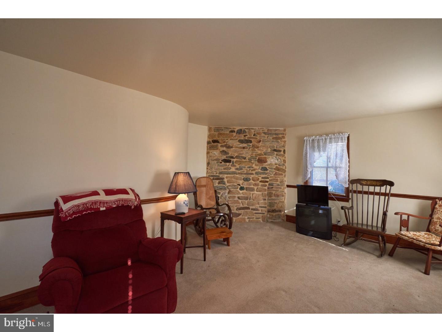 101 East Doe Run Road Kennett Square, PA 19348 - Photo 4 of 23