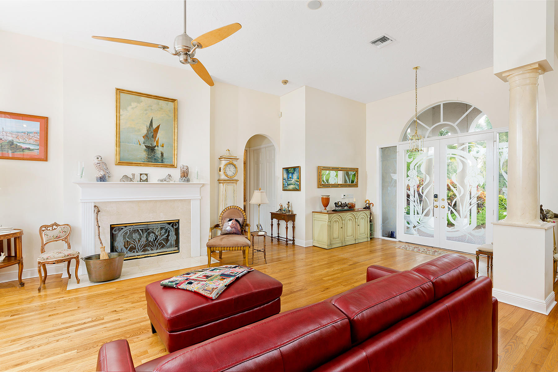 14356 Halter Road Wellington, FL 33414 - Photo 2 of 62 04Livingroom_Entrance