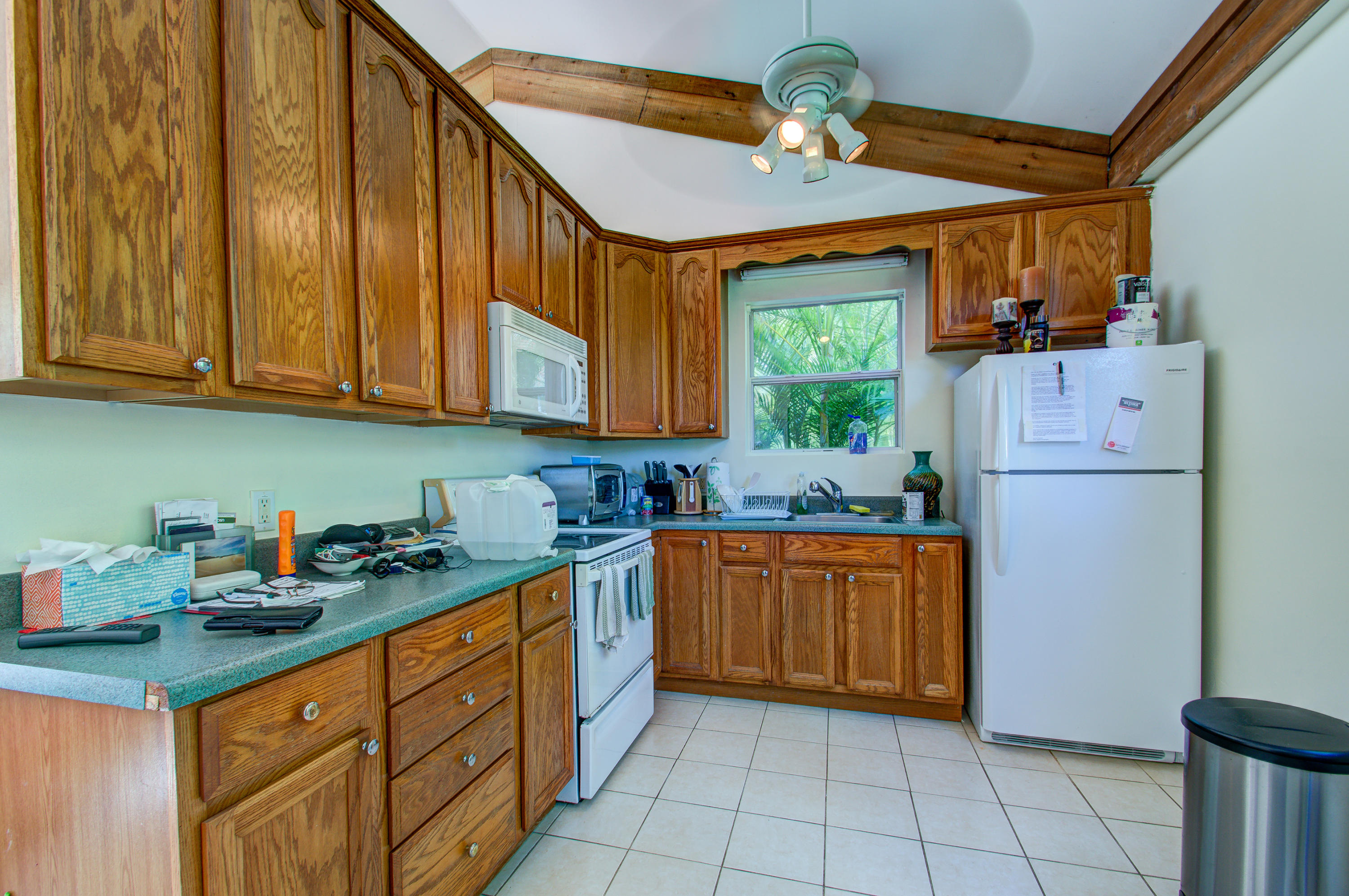 14356 Halter Road Wellington, FL 33414 - Photo 60 of 62 Grooms Kitchen