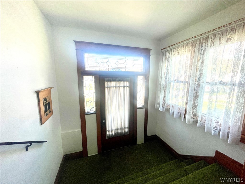 75 Harding Road Buffalo, NY 14220 - Photo 11 of 33