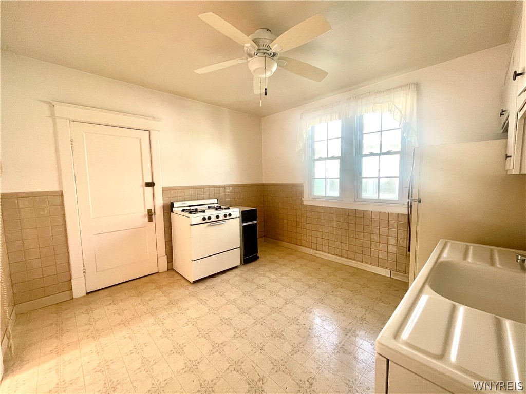 75 Harding Road Buffalo, NY 14220 - Photo 20 of 33