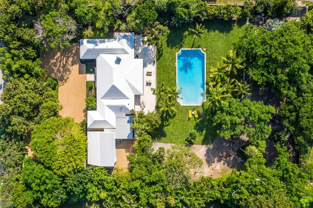 $35,000 | 1008 North Ocean Boulevard, Gulf Stream, FL 33483