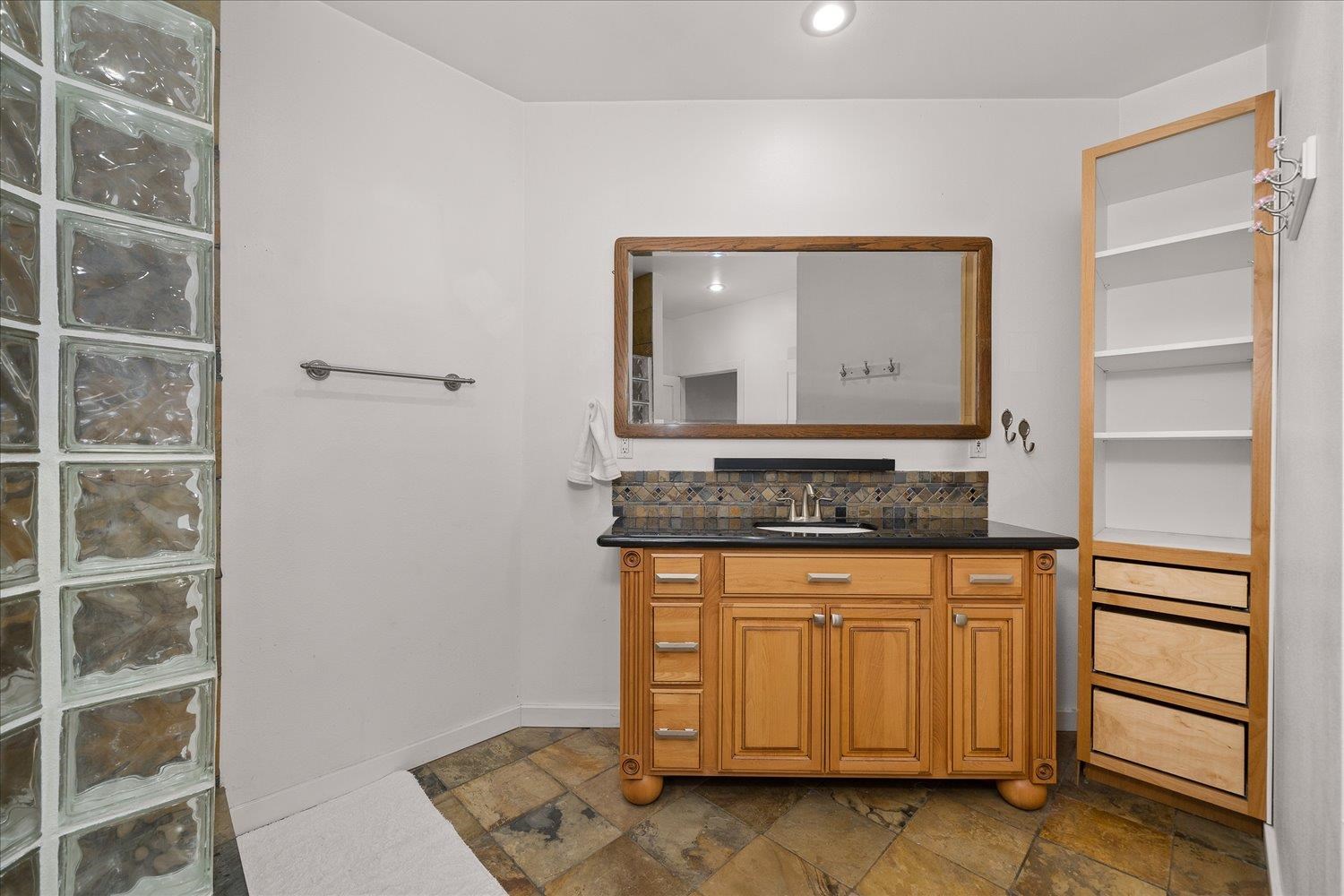 16716 North Madison Road Mead, WA 99021 - Photo 36 of 45