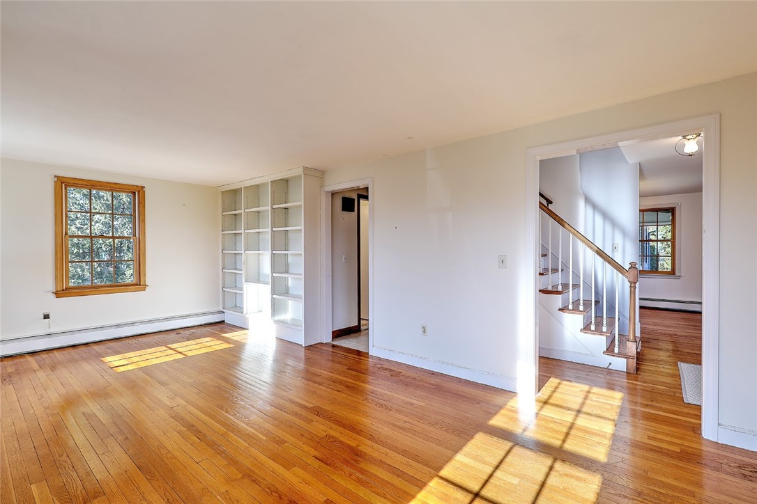 51 Bay Road Barrington, RI 02806 - Photo 17 of 24
