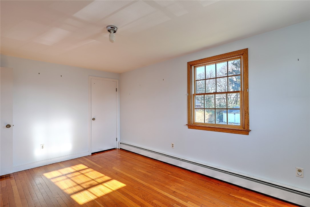 51 Bay Road Barrington, RI 02806 - Photo 20 of 24