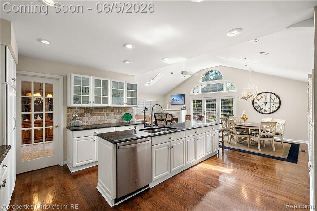 1257 Audubon Road Grosse Pointe, MI 48230 - Photo 25 of 82