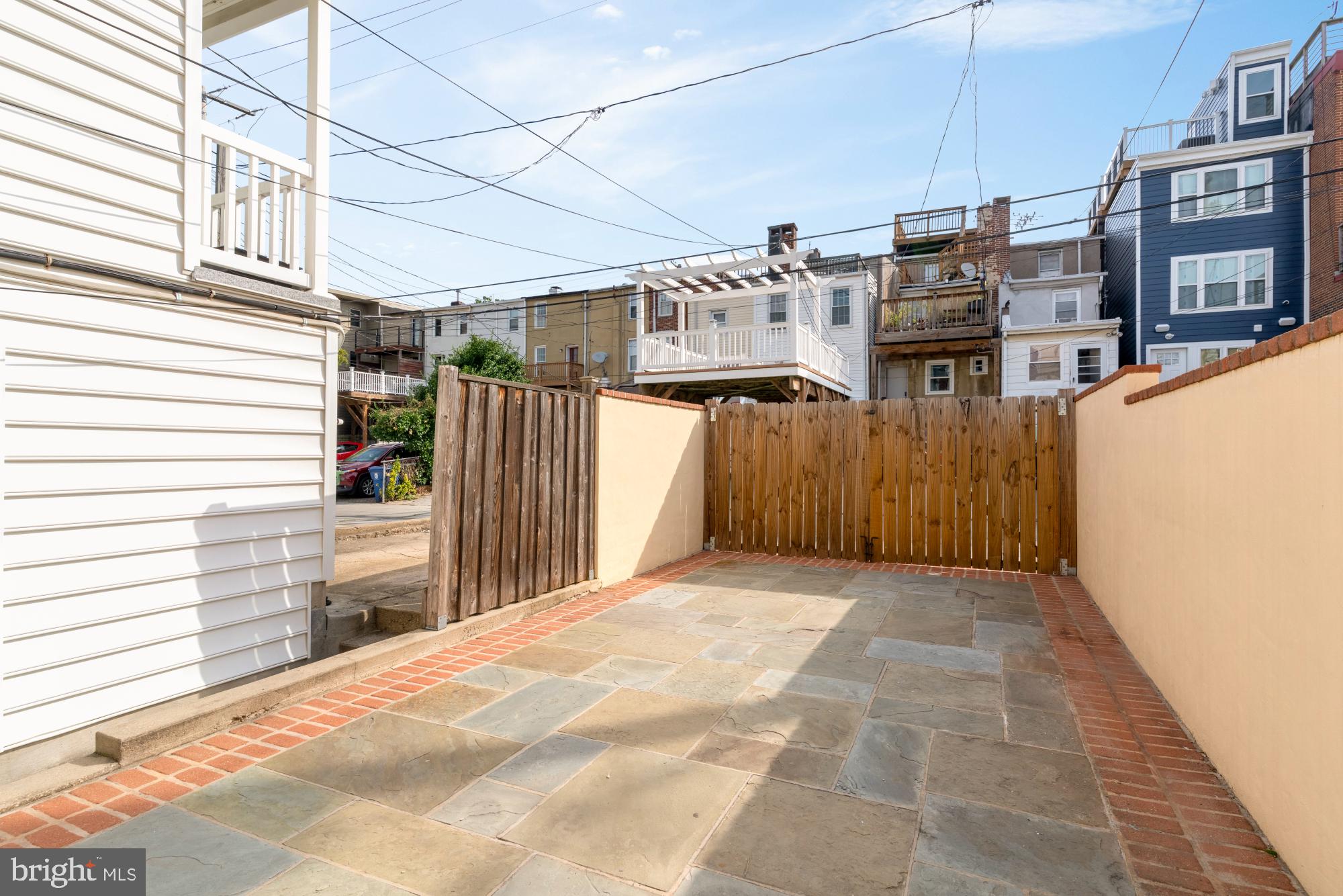1213 Battery Avenue Baltimore, MD 21230 - Photo 38 of 39 a view of a city with tall buildings