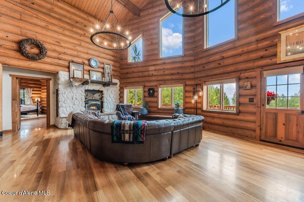 3018 South Signal Point Road Post Falls, ID 83854 - Photo 5 of 117 Living Area