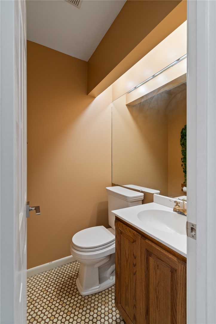 10 Selden Street, Unit 5 Rochester, NY 14605 - Photo 19 of 37
