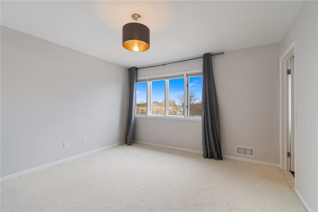 10 Selden Street, Unit 5 Rochester, NY 14605 - Photo 23 of 37