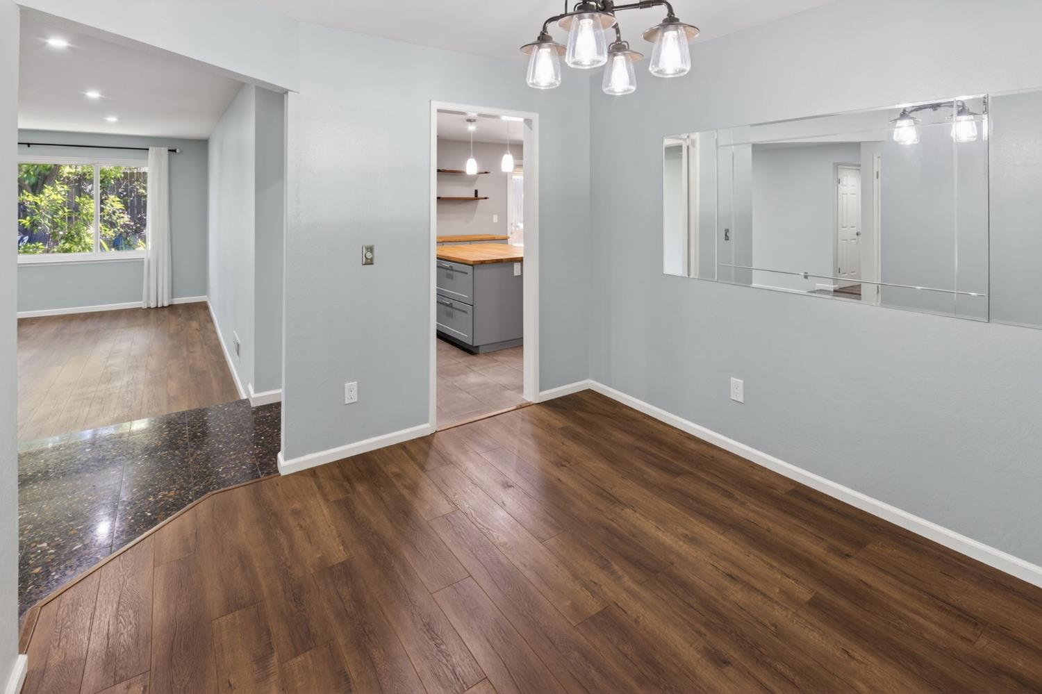 5166 Kipp Way Carmichael, CA 95608 - Photo 13 of 50