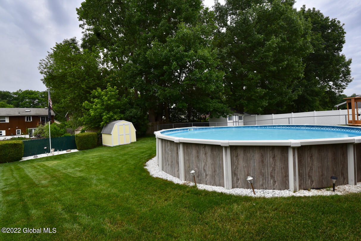 449 Chadwick Road Schenectady, NY 12304 - Photo 41 of 45 48