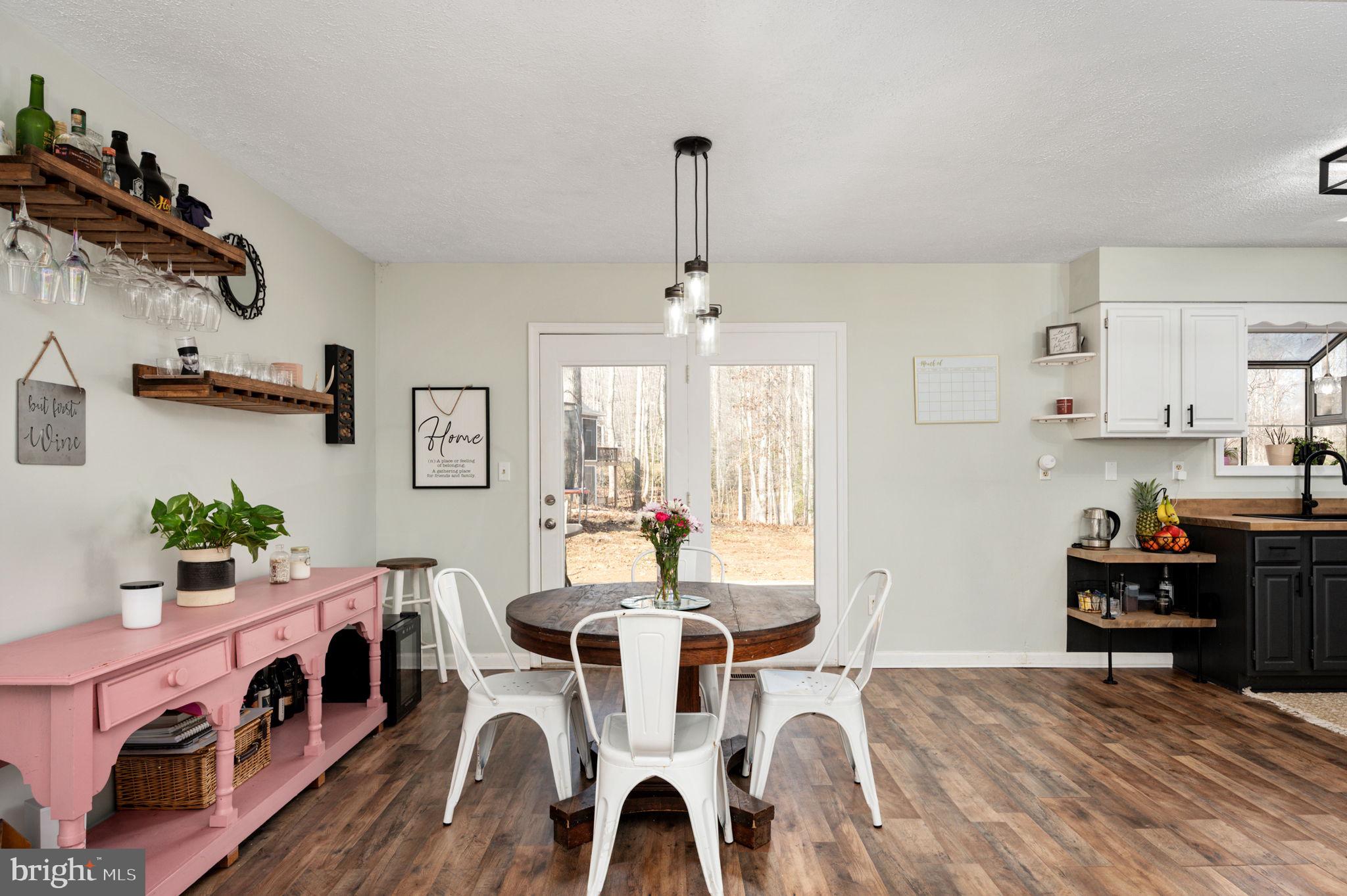 108 Indian Hills Road Locust Grove, VA 22508 - Photo 13 of 45 Spacious & Bright!