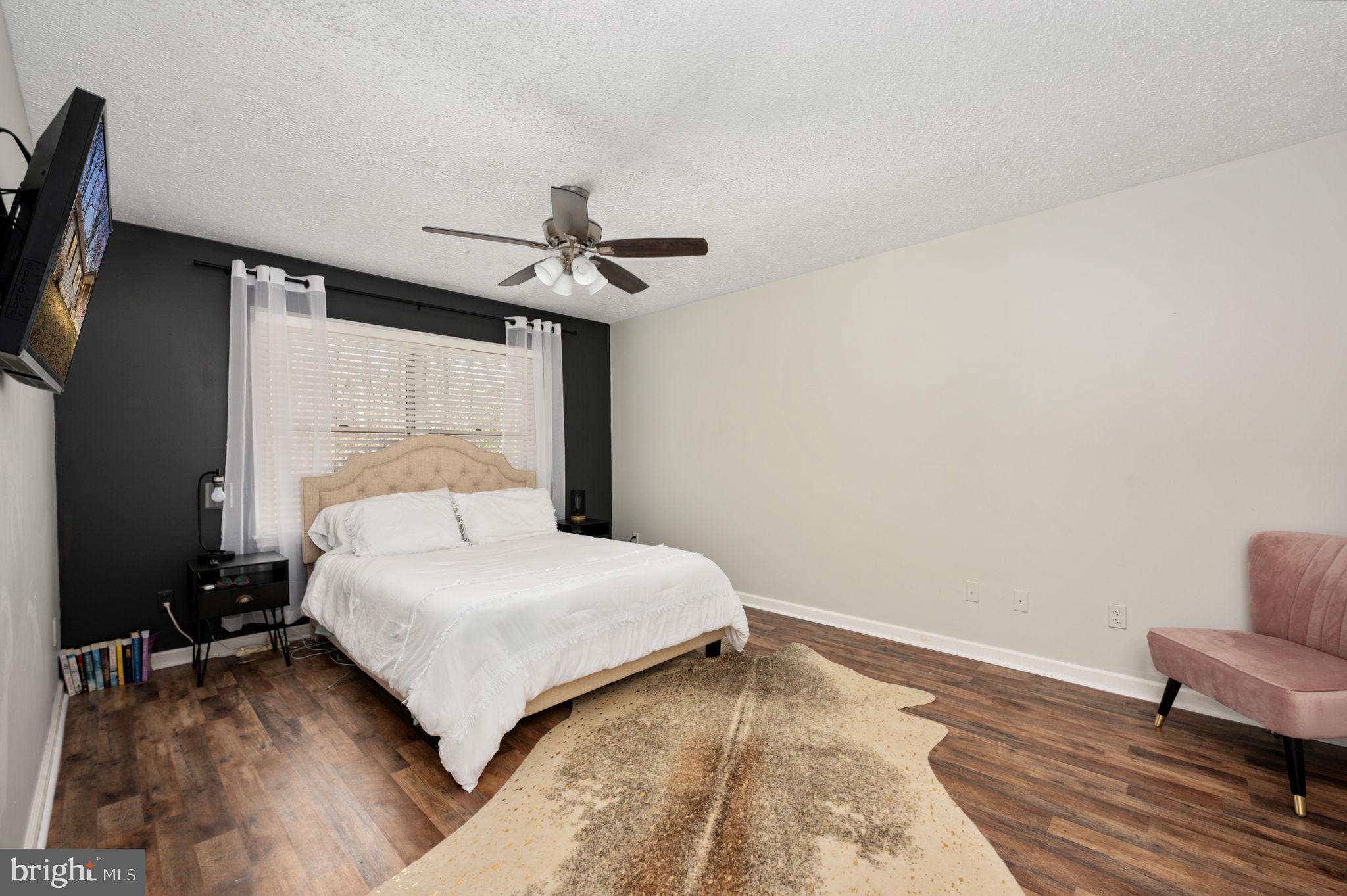 108 Indian Hills Road Locust Grove, VA 22508 - Photo 20 of 45 Owner's suite is adorable!