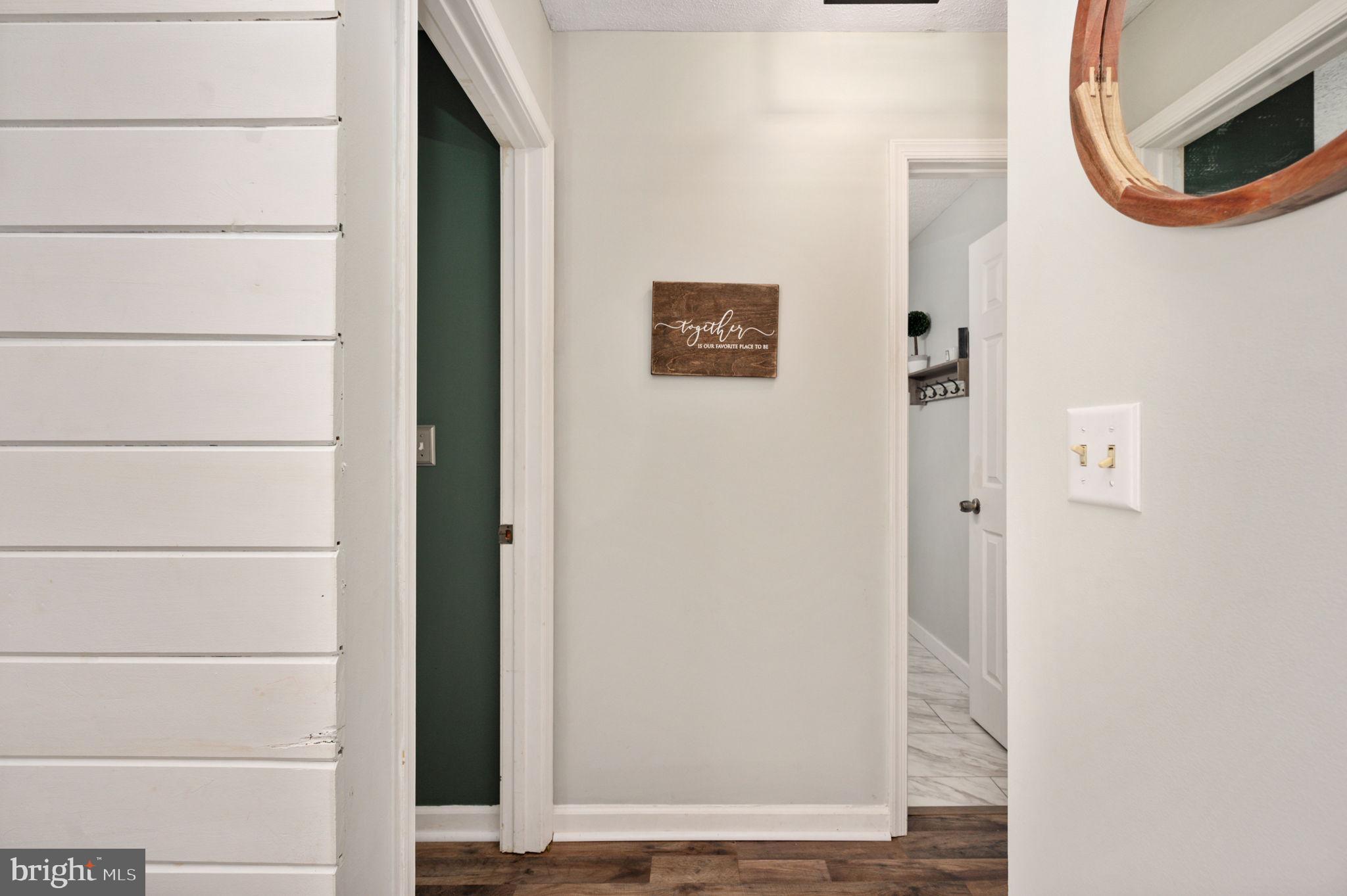 108 Indian Hills Road Locust Grove, VA 22508 - Photo 27 of 45 Hallway
