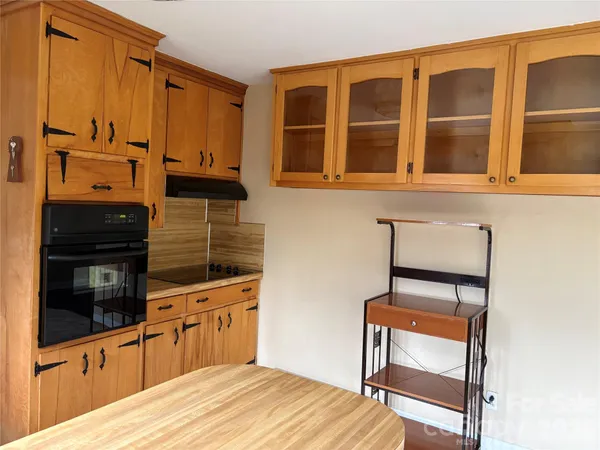 $248,000 | 2137 23rd St Drive Southeast, Hickory, NC 28602