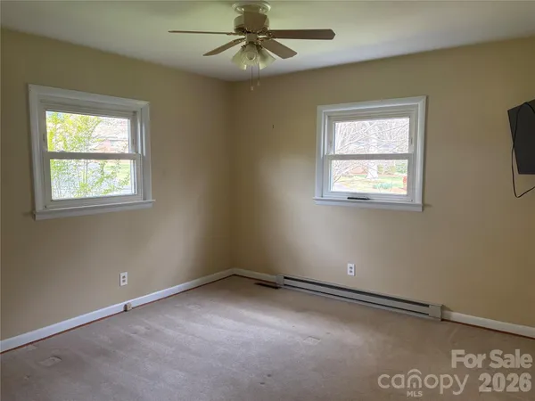 $248,000 | 2137 23rd St Drive Southeast, Hickory, NC 28602