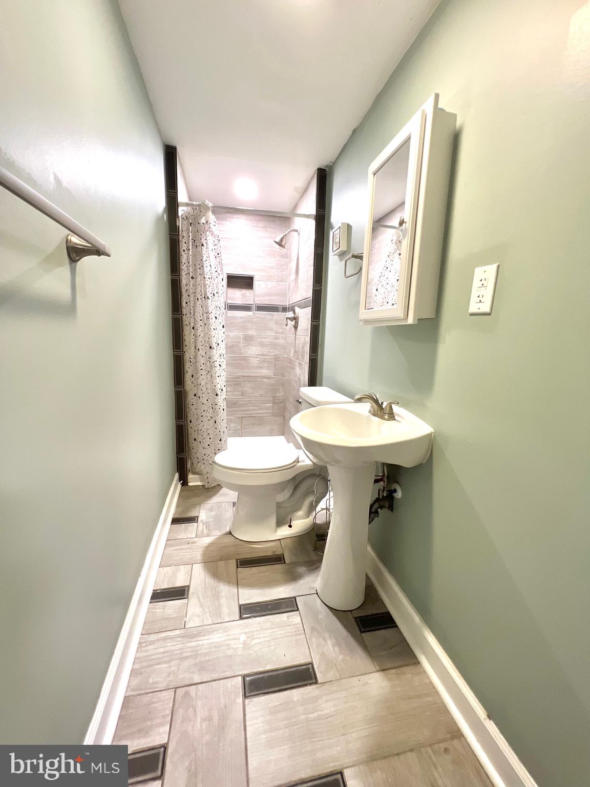 1574 Nathaniel Mitchell Road Dover, DE 19904 - Photo 13 of 16 downstairs full bath