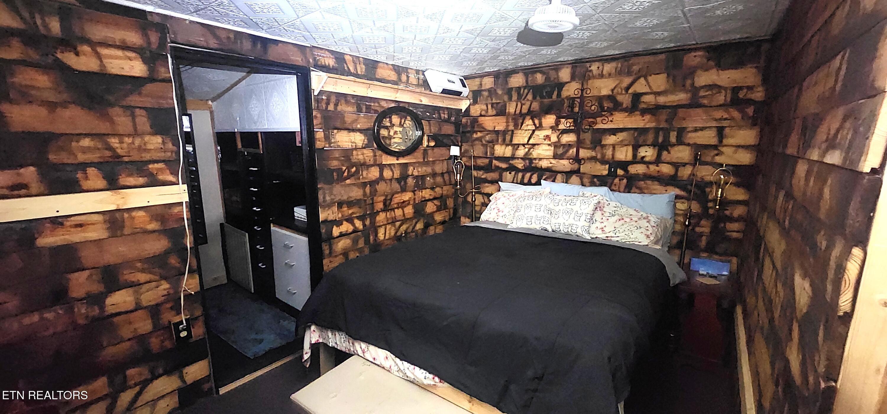 407 Ramsey Road Winfield, TN 37892 - Photo 13 of 33 20250908_164417