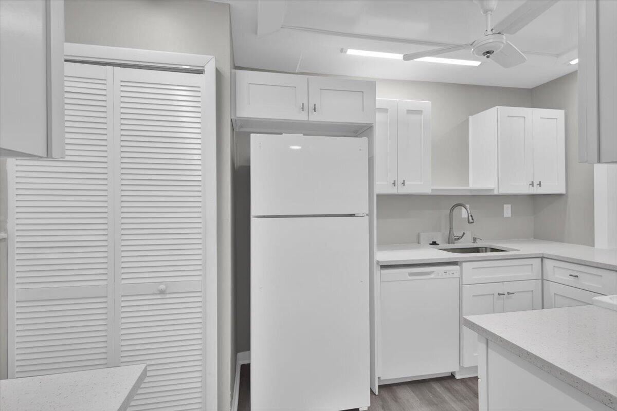 5373 Southeast Miles Grant Road, Unit 102 Stuart, FL 34997 - Photo 47 of 87 17-GG3A7930