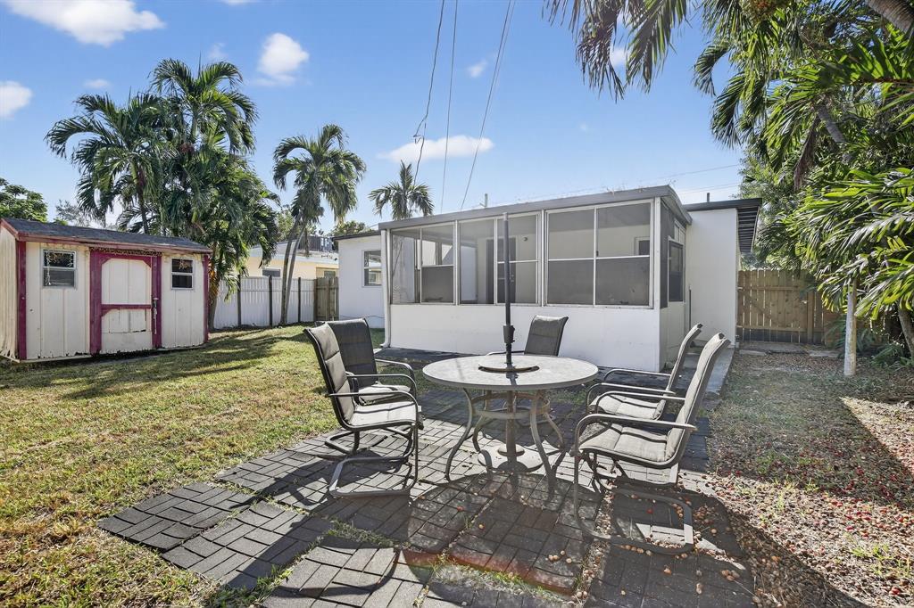 642 Southwest 11th Street Hallandale Beach, FL 33009 - Photo 18 of 18