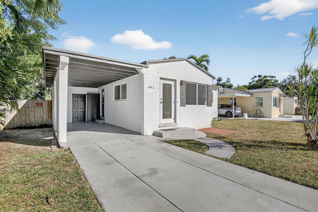 642 Southwest 11th Street Hallandale Beach, FL 33009 - Photo 2 of 18