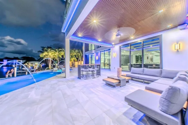 $5,400,000 | 2581 Northeast 50th Street, Lighthouse Point, FL 33064
