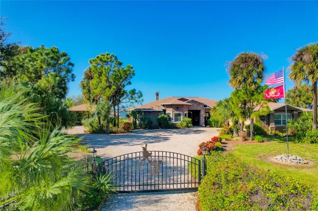 a front view of house with yard