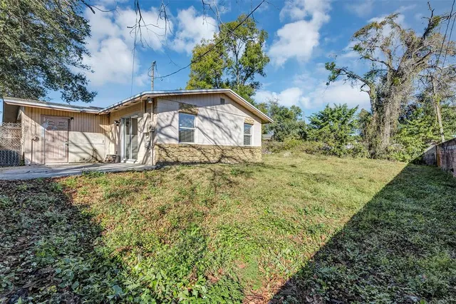 $1,700 | 435 Gilman Circle, Orlando, FL 32811