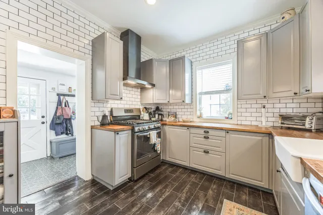 $450,000 | 108 Dayton Avenue, Collingswood, NJ 08108