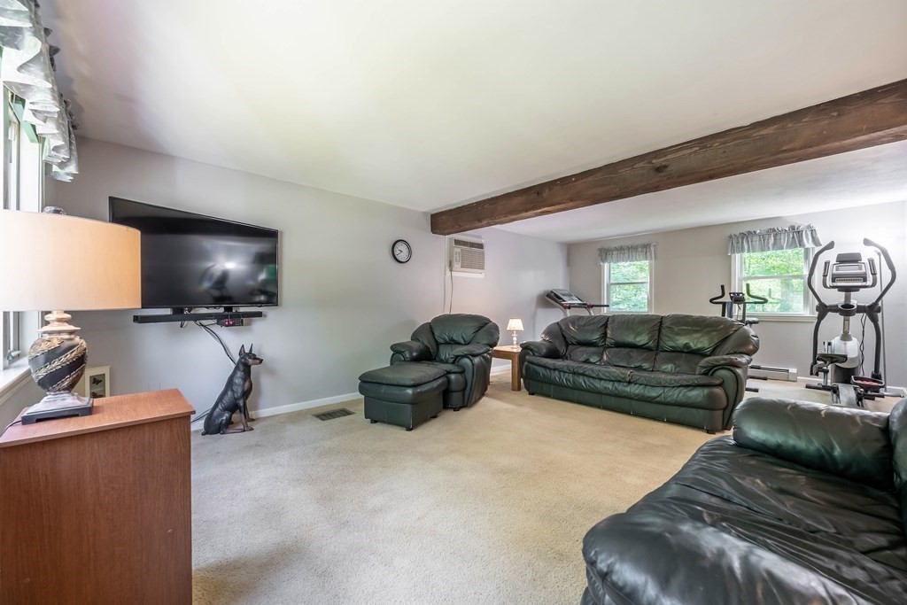 50 Dogtown Road Exeter, NH 03833 - Photo 9 of 31