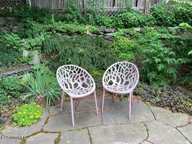 38 Interlaken Road Stockbridge, MA 01266 - Photo 5 of 26 38 Patio