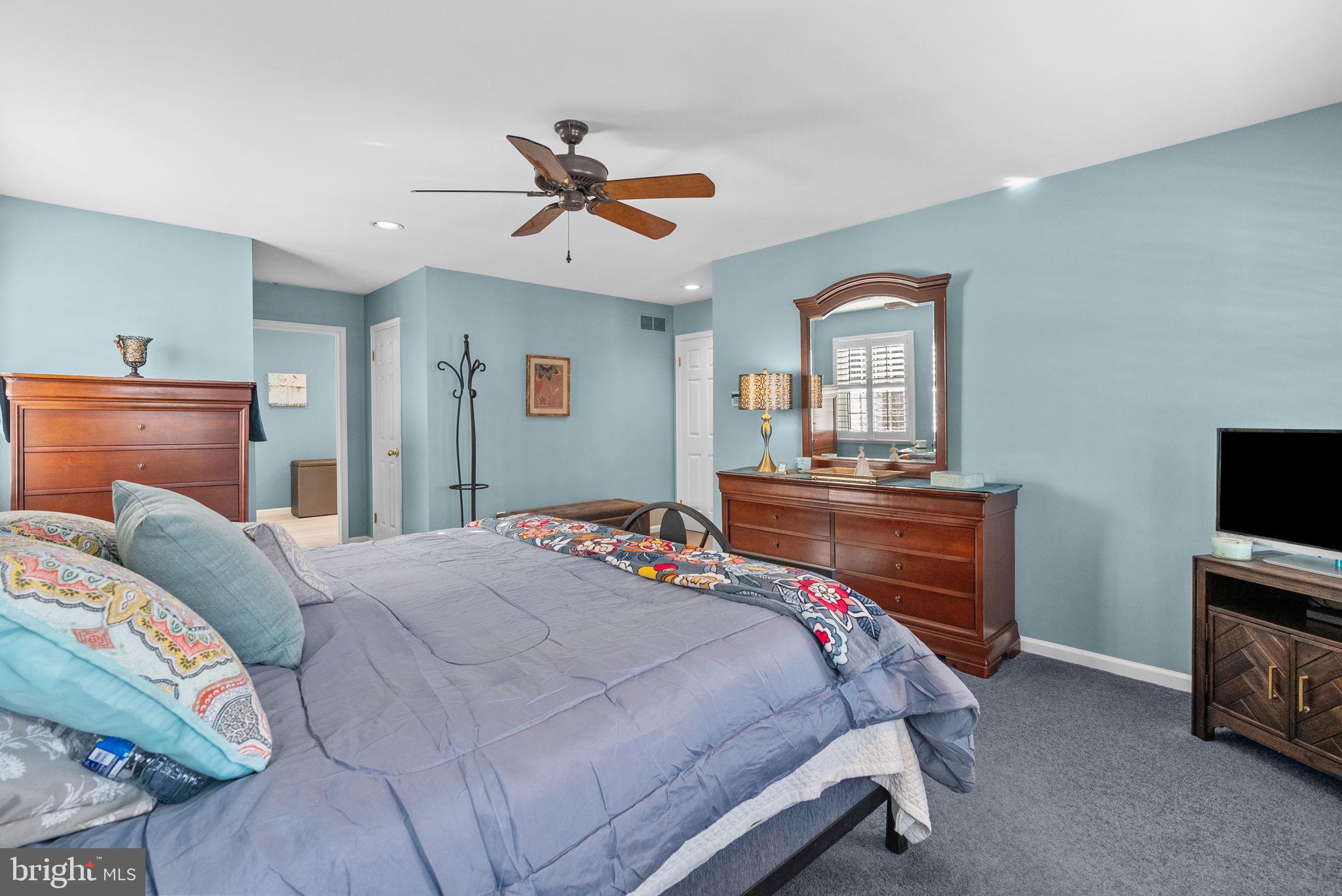 1335 Chase Road Newtown, PA 18940 - Photo 24 of 41