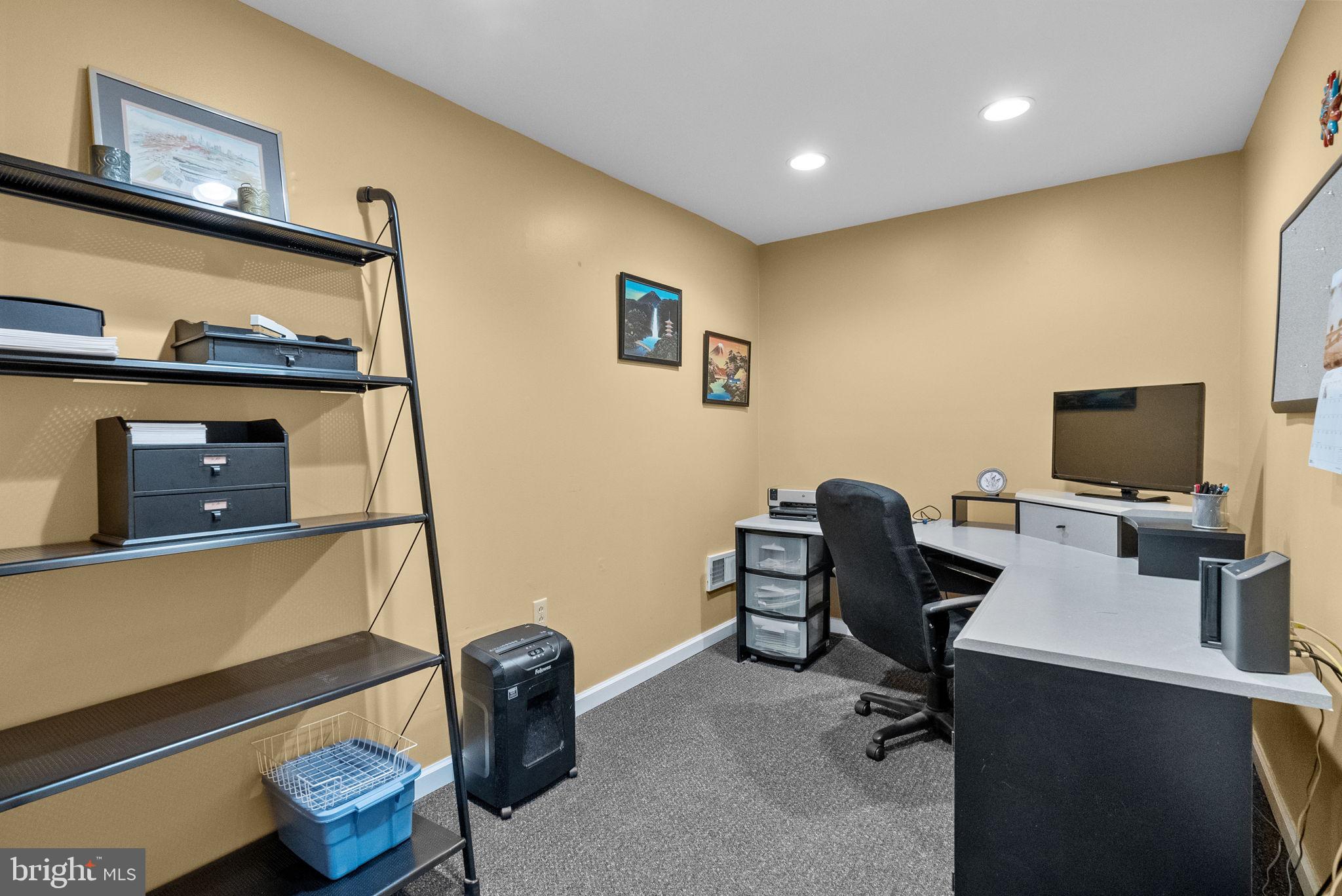 1335 Chase Road Newtown, PA 18940 - Photo 28 of 41