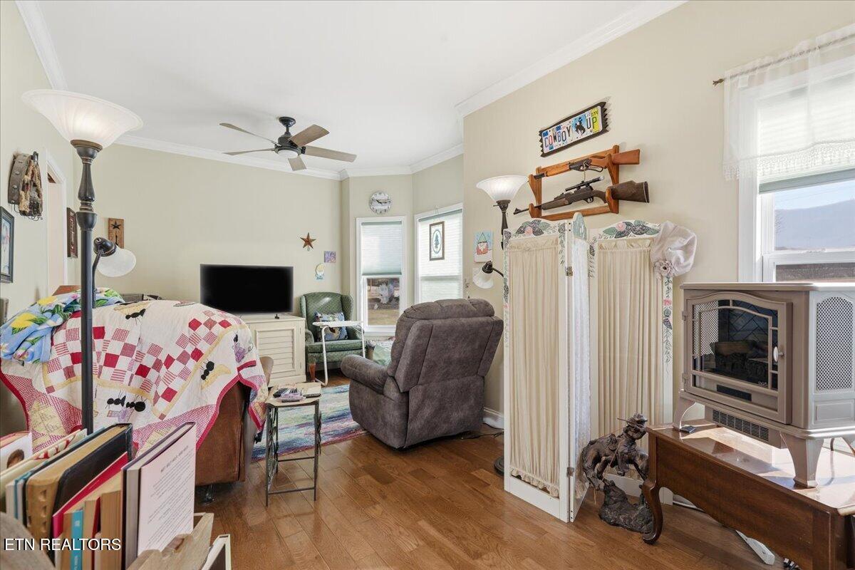 120 County Line Road Dandridge, TN 37725 - Photo 11 of 30 11-006_7K9A3537