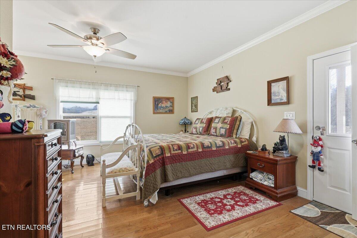 120 County Line Road Dandridge, TN 37725 - Photo 22 of 30 22-017_7K9A3534