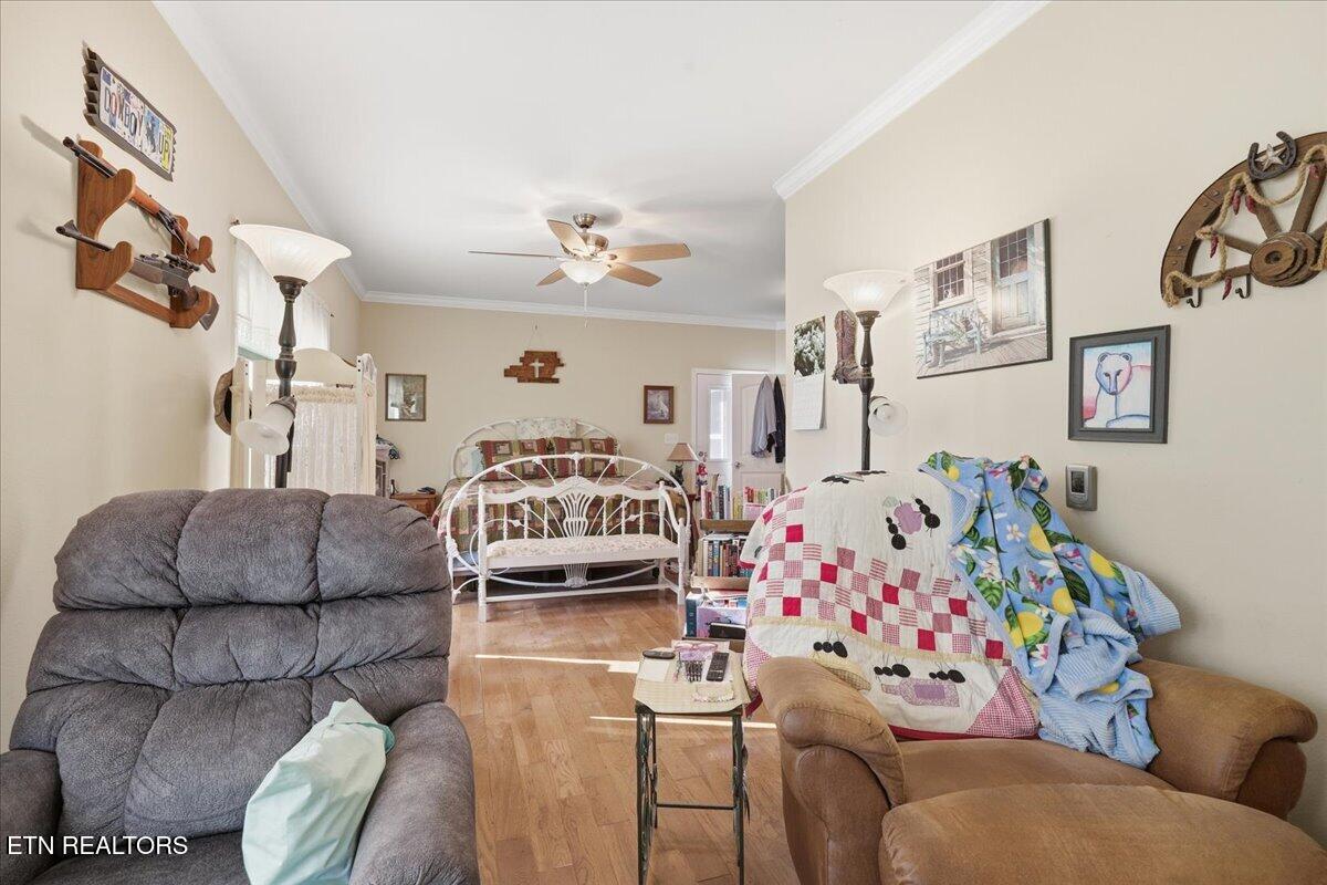 120 County Line Road Dandridge, TN 37725 - Photo 23 of 30 23-018_7K9A3540