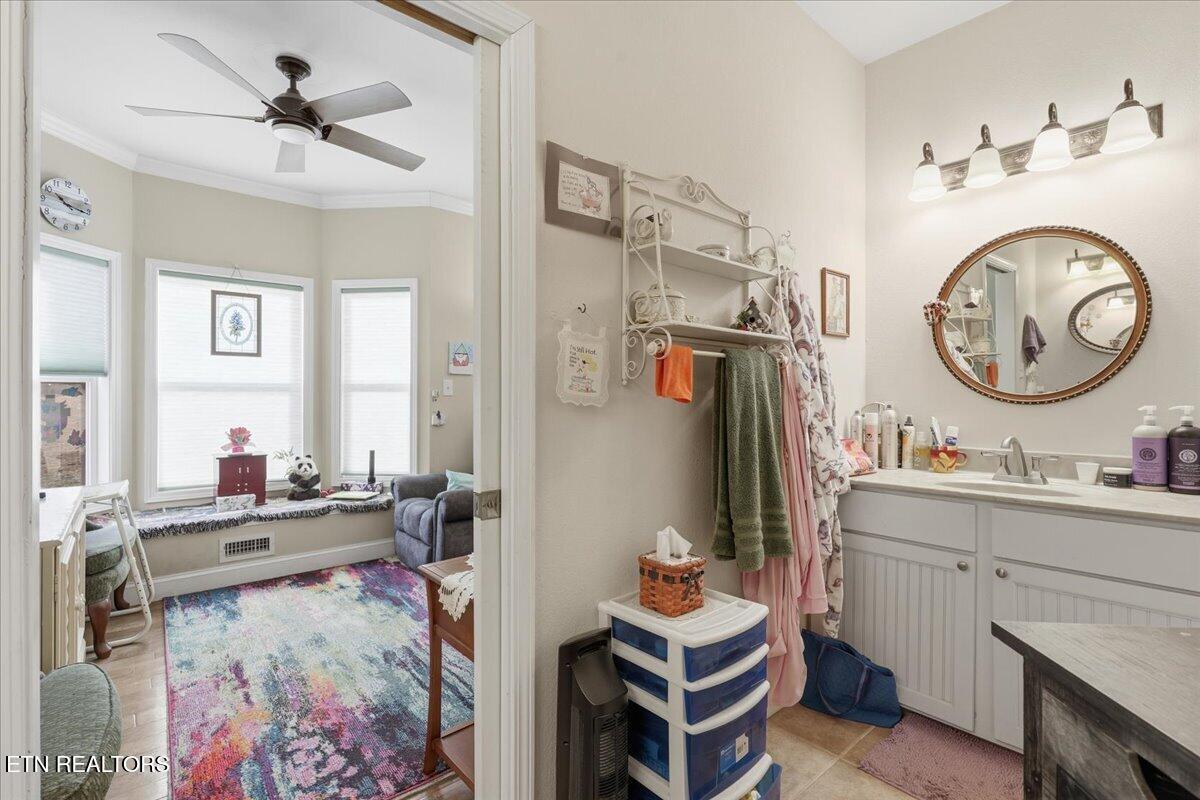 120 County Line Road Dandridge, TN 37725 - Photo 27 of 30 27-022_7K9A3546