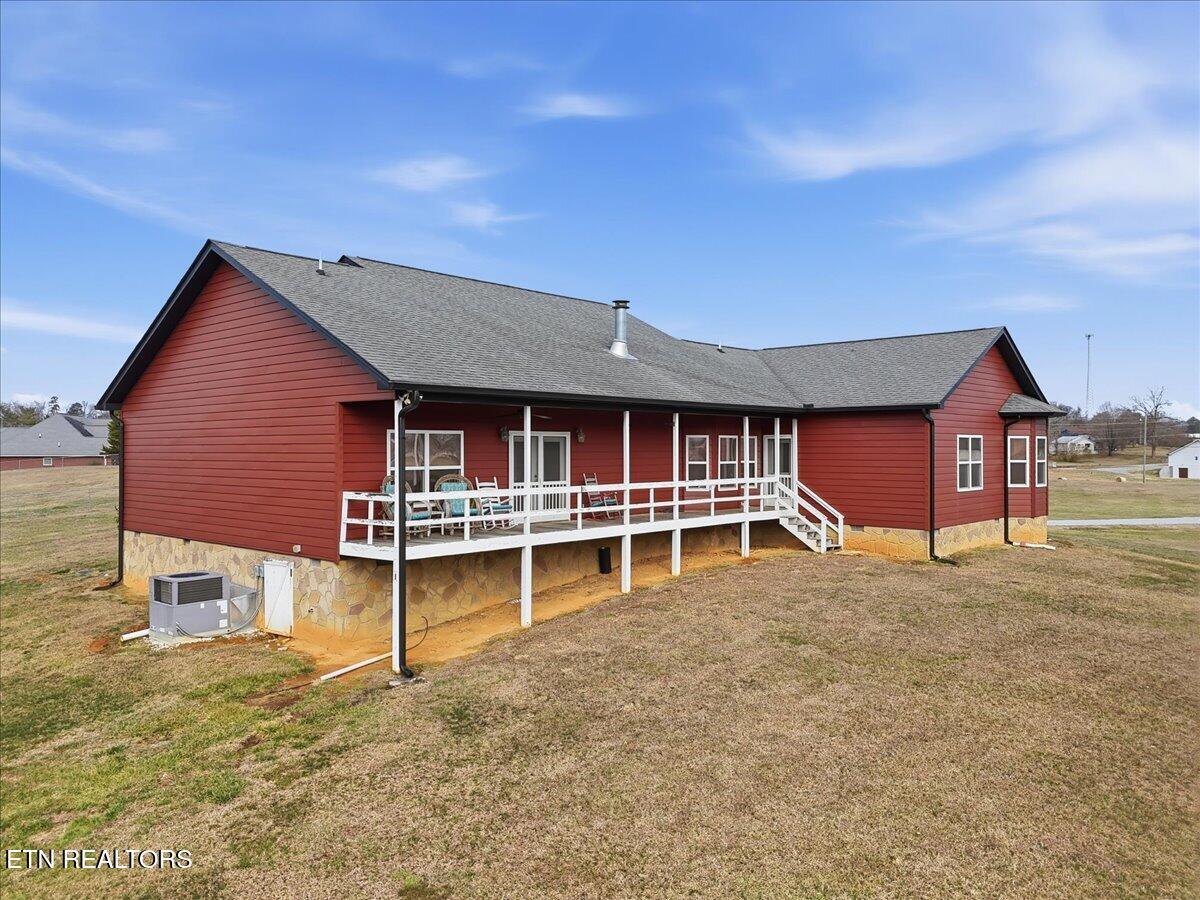 120 County Line Road Dandridge, TN 37725 - Photo 3 of 30 03-004_dji_fly_20260128_110730_0080_1769