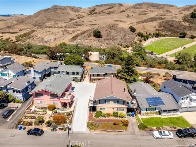 $2,600,000 | 2023 Circle Drive, Cayucos, CA 93430