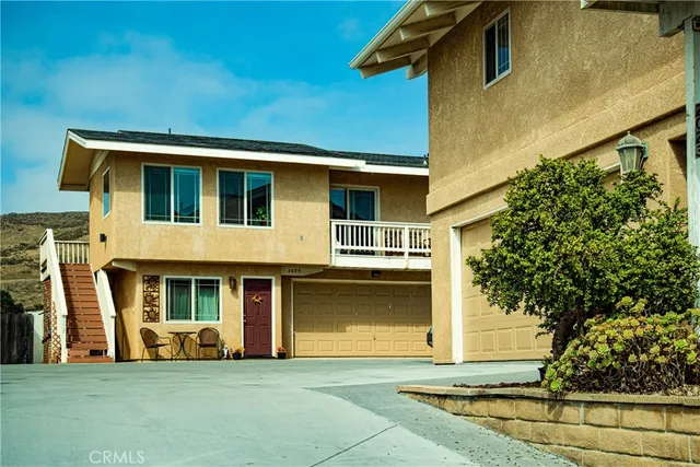 $2,600,000 | 2023 Circle Drive, Cayucos, CA 93430