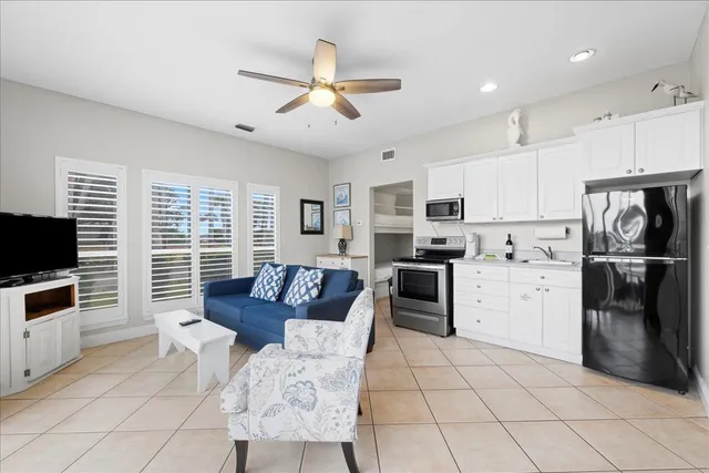 $625,000 | 69 Crystal Beach Drive, Unit 8, Destin, FL 32541
