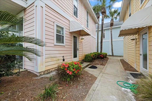 $625,000 | 69 Crystal Beach Drive, Unit 8, Destin, FL 32541
