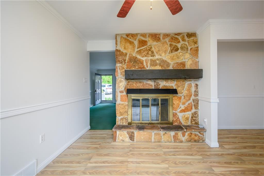 2494 Wigwam Road Aliquippa, PA 15001 - Photo 8 of 37