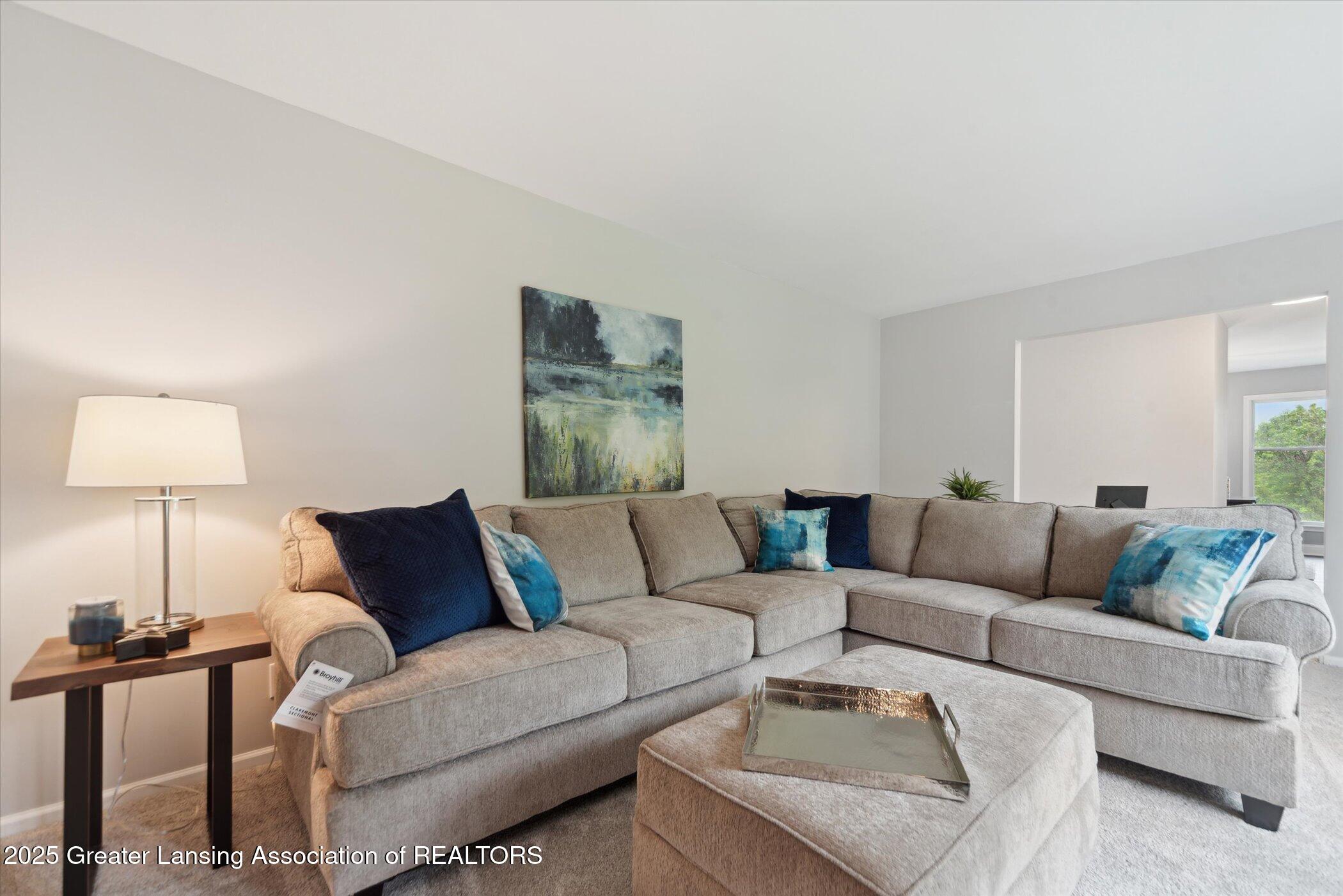 13707 Oneida Road Grand Ledge, MI 48837 - Photo 12 of 57 14-13707-Oneida-Rd-Grand-Ledge-MI-48837-
