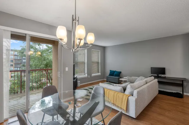 $314,900 | 680 North 2nd Street, Unit 403, Minneapolis, MN 55401